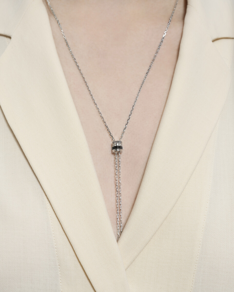 Quatre Black系列长项链